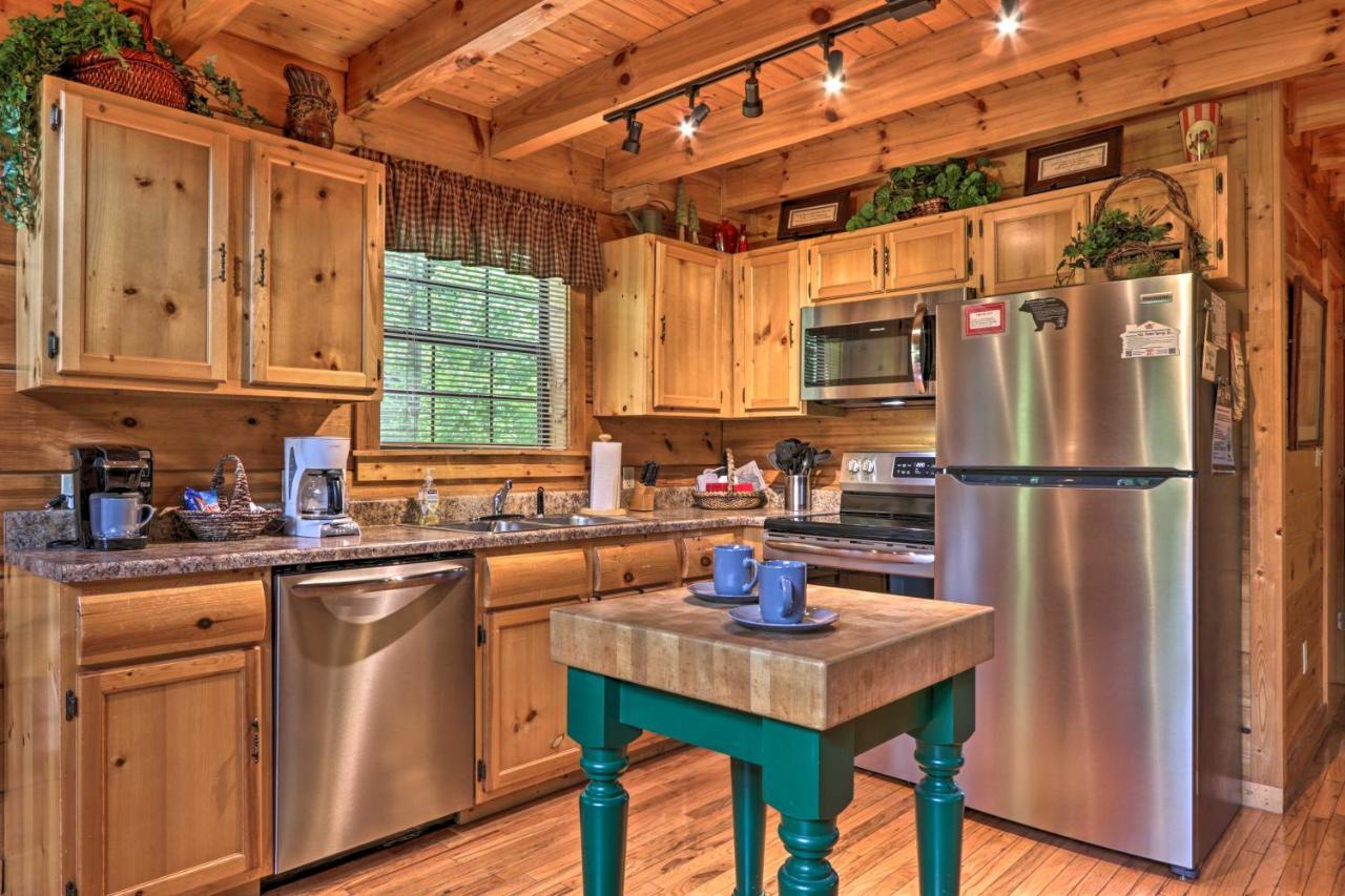 Gatlinburg Mountainside Escape With Deck And Hot Tub! Villa Exterior foto