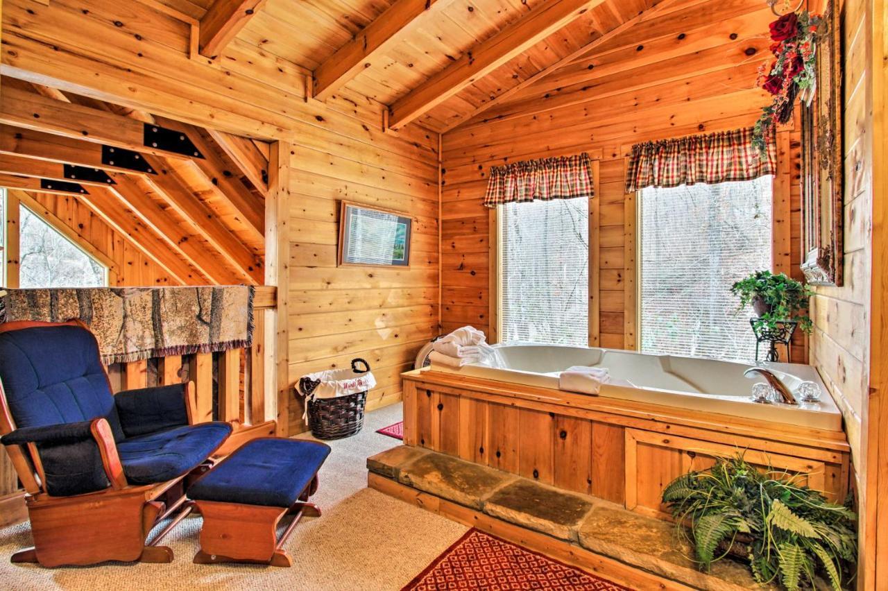 Gatlinburg Mountainside Escape With Deck And Hot Tub! Villa Exterior foto